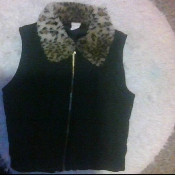 Circo Other - A Circo black vest